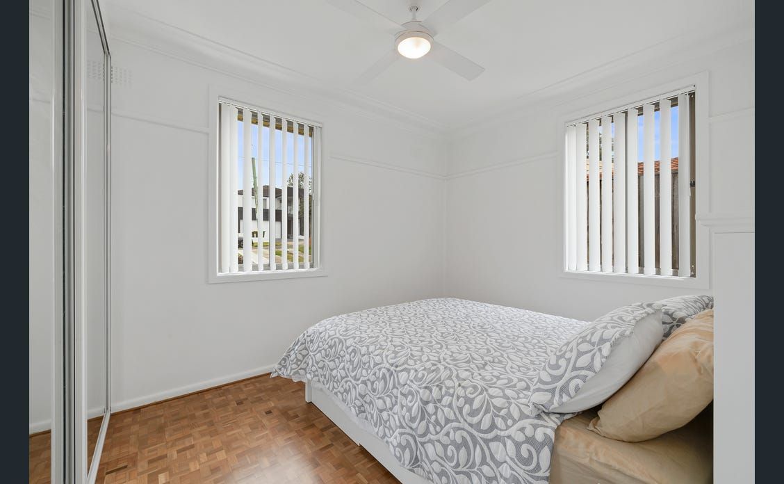 North Ryde - Quaint Cottage with Separate Self-Contained accessible flatlet - SIL, MTA, STA, Respite * Call Paula 0420812081 — Home image 4