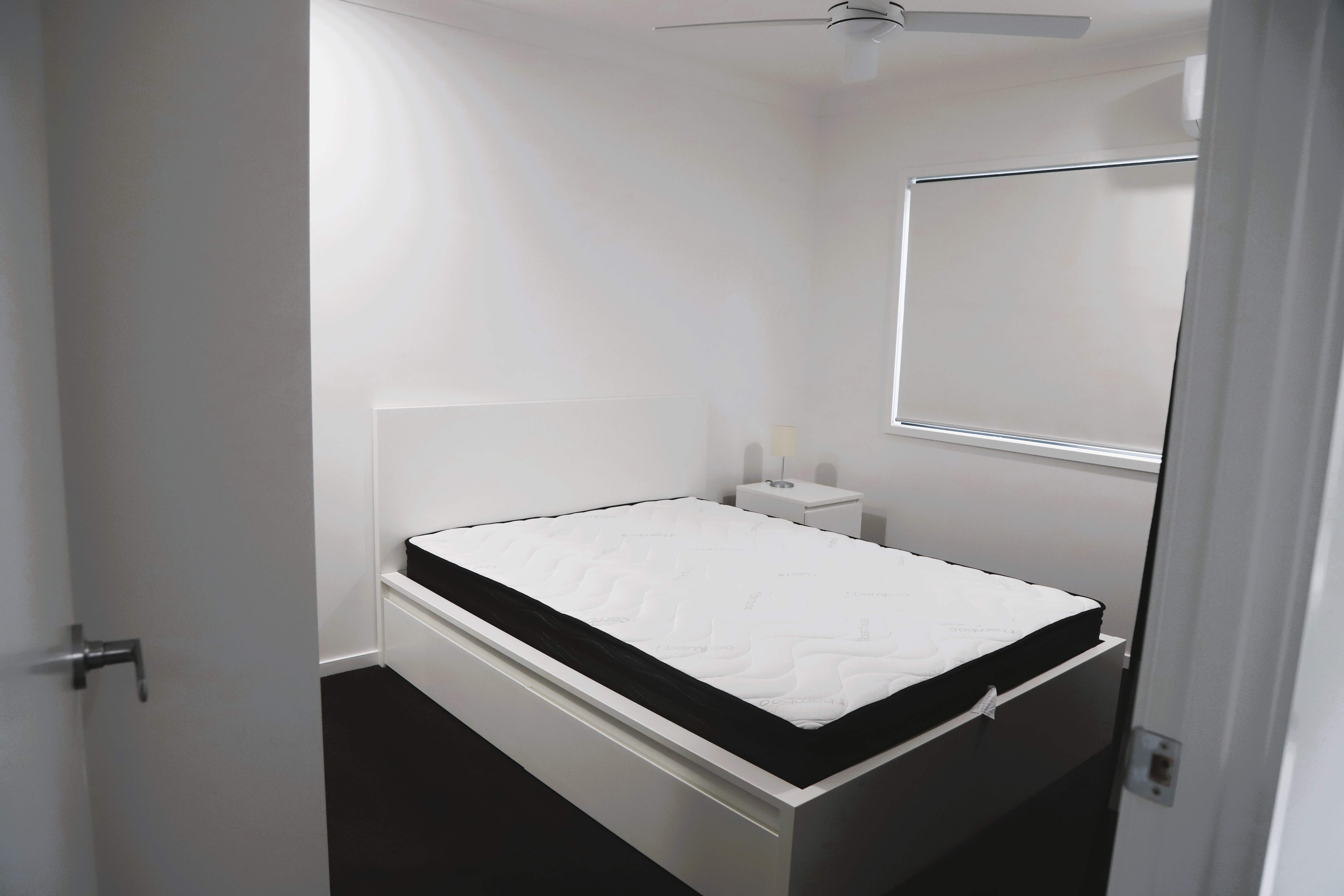 Self-contained Unit in Tingalpa - SIL, STA, MTA, ILO — Home image 2