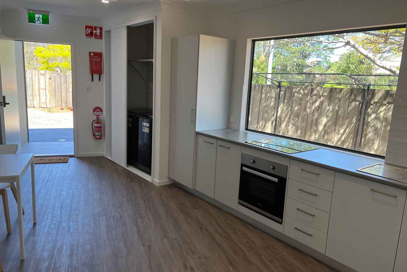 Self-contained Unit in Tingalpa - SIL, STA, MTA, ILO — Home image 5