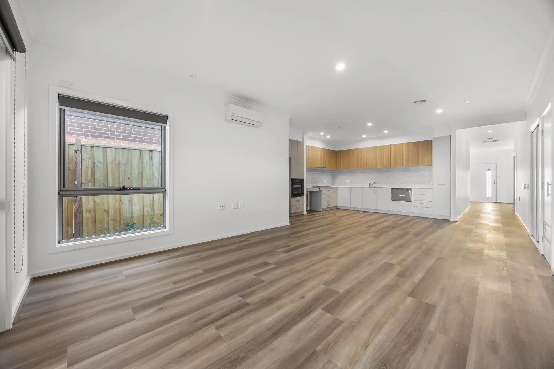 Charlemont 23 | High Physical Support 2-Residents — Home image 5