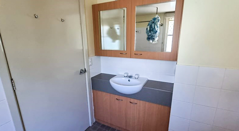 Bathroom2-2