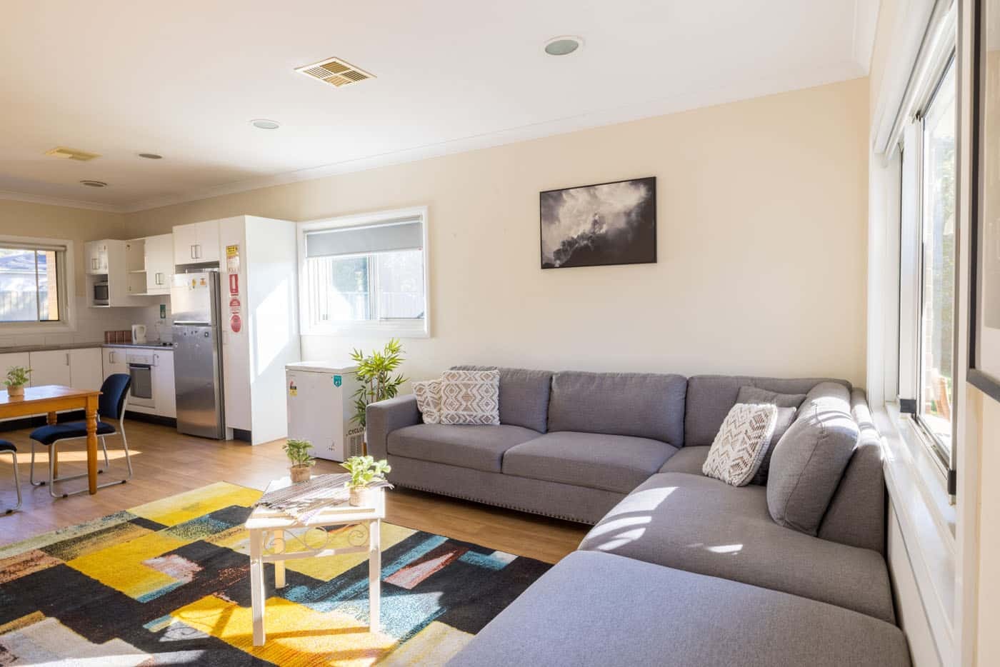 Self-Contained three bedroom shared villa in Cambridge Park in Cambridge Park
