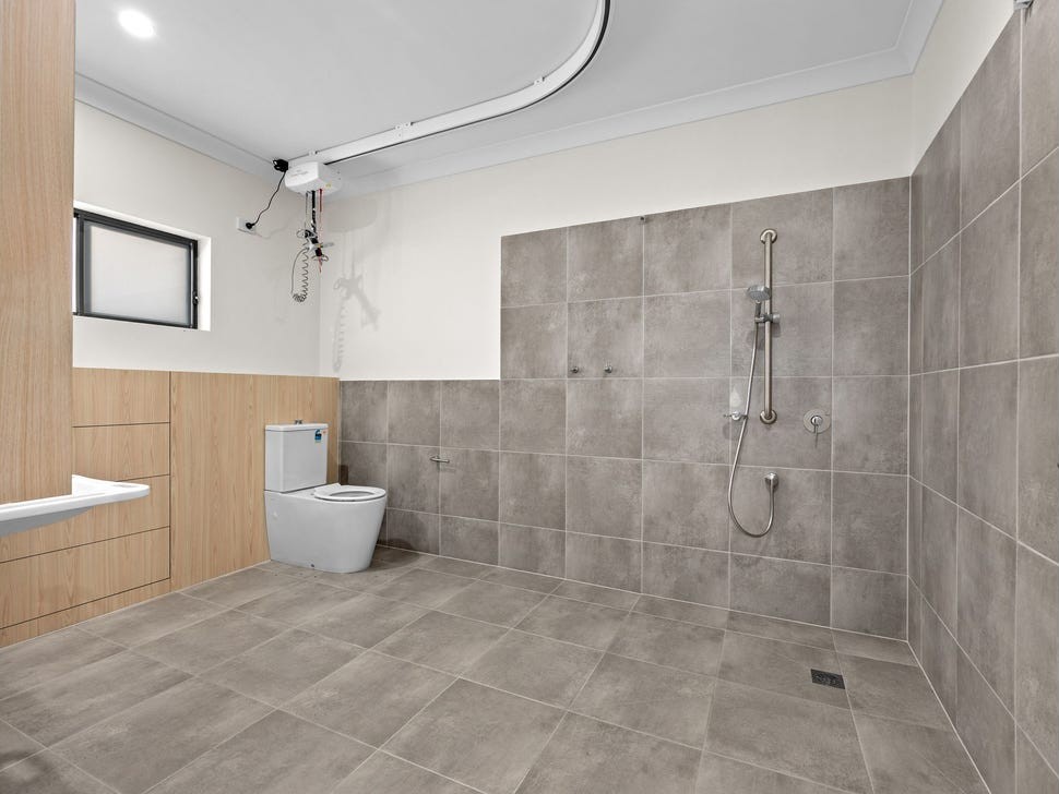 Silkstone QLD 4304 — Home image 5