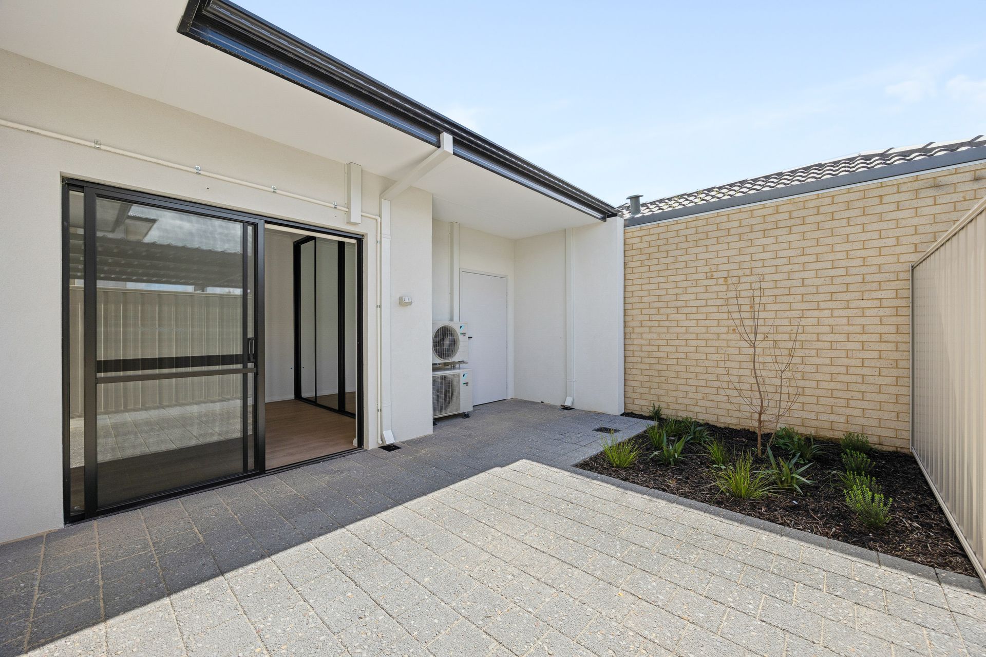 Dale Armadale — Home image 3