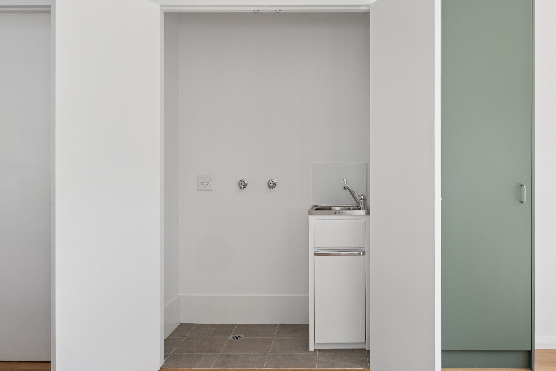 Dale Armadale — Home image 13