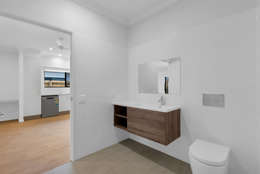 2 x 1-Bed Robust Duplex with Support Room - Edmonton — Home image 40