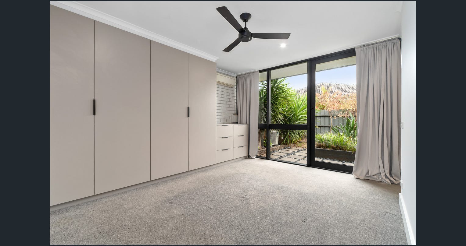 Spacious ILO Property in Frankston- Immediately available! — Home image 4