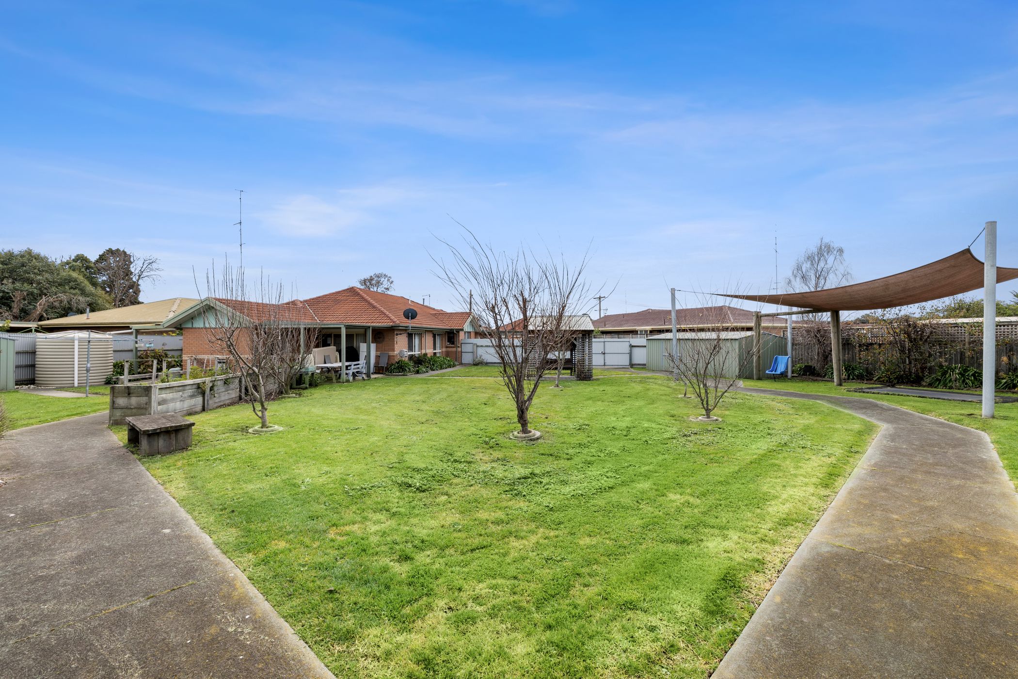 Spacious, purpose built home with large backyard in Colac. — Home image 6