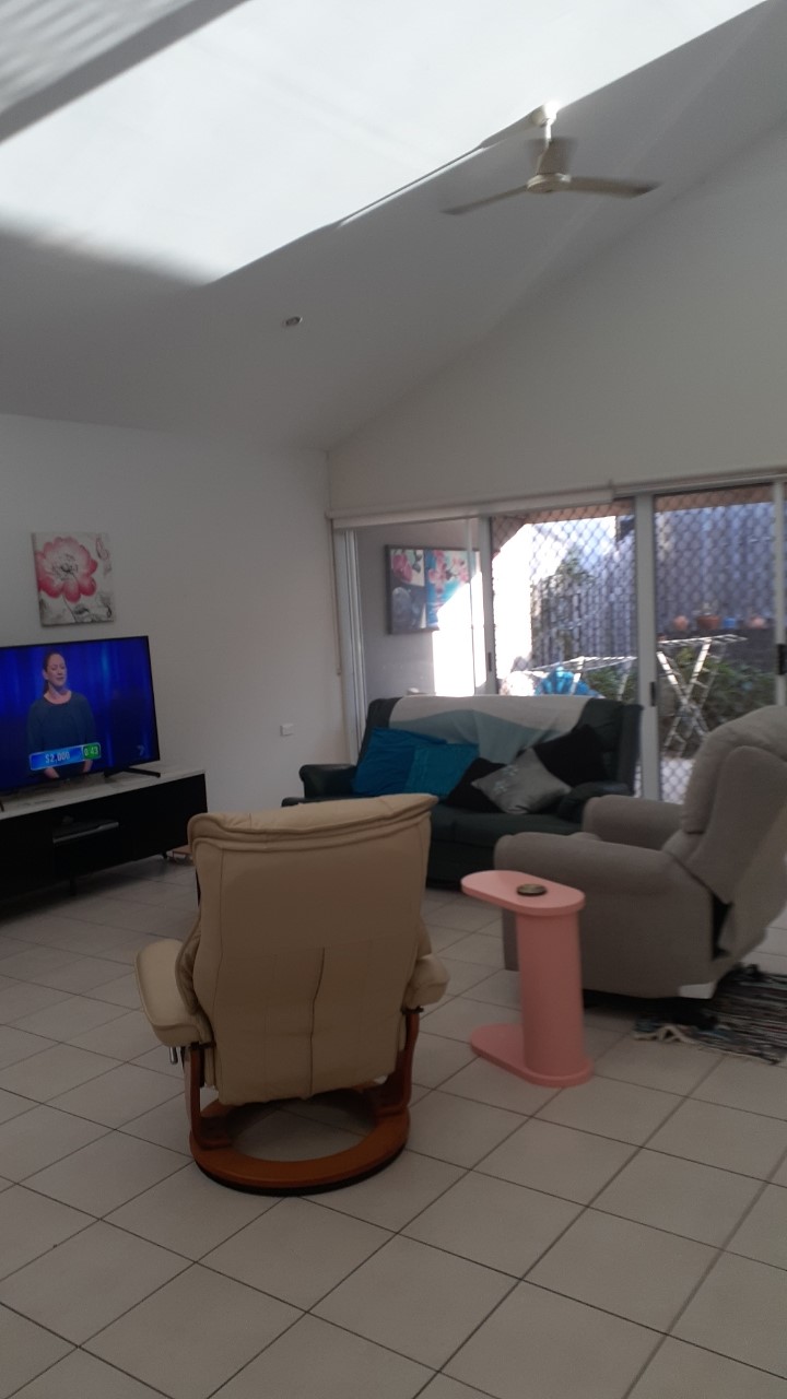 Beautiful 4 bedroom home in Upper Coomera, QLD — Home image 6