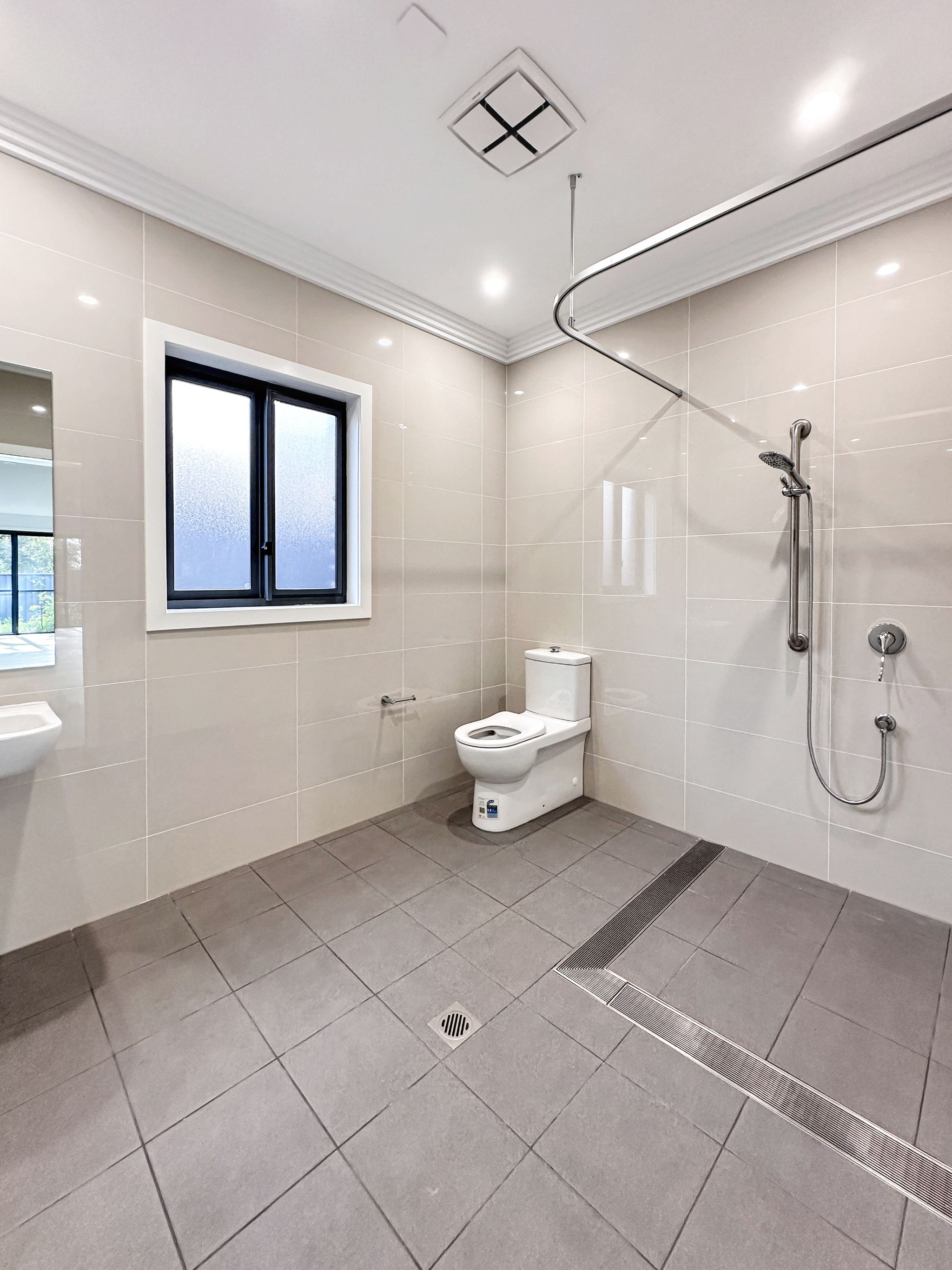 Chadderton SDA House — Home image 4
