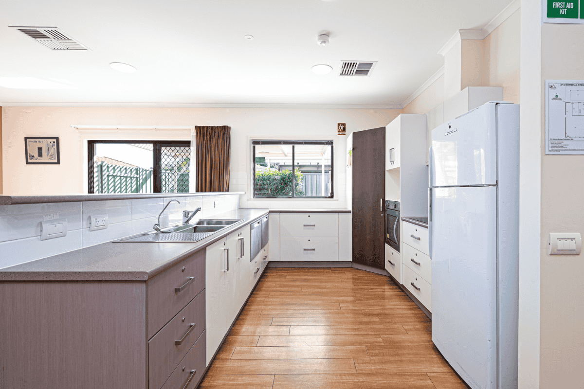 Spacious Wheelchair-Friendly Home in a Prime Location — Home image 2