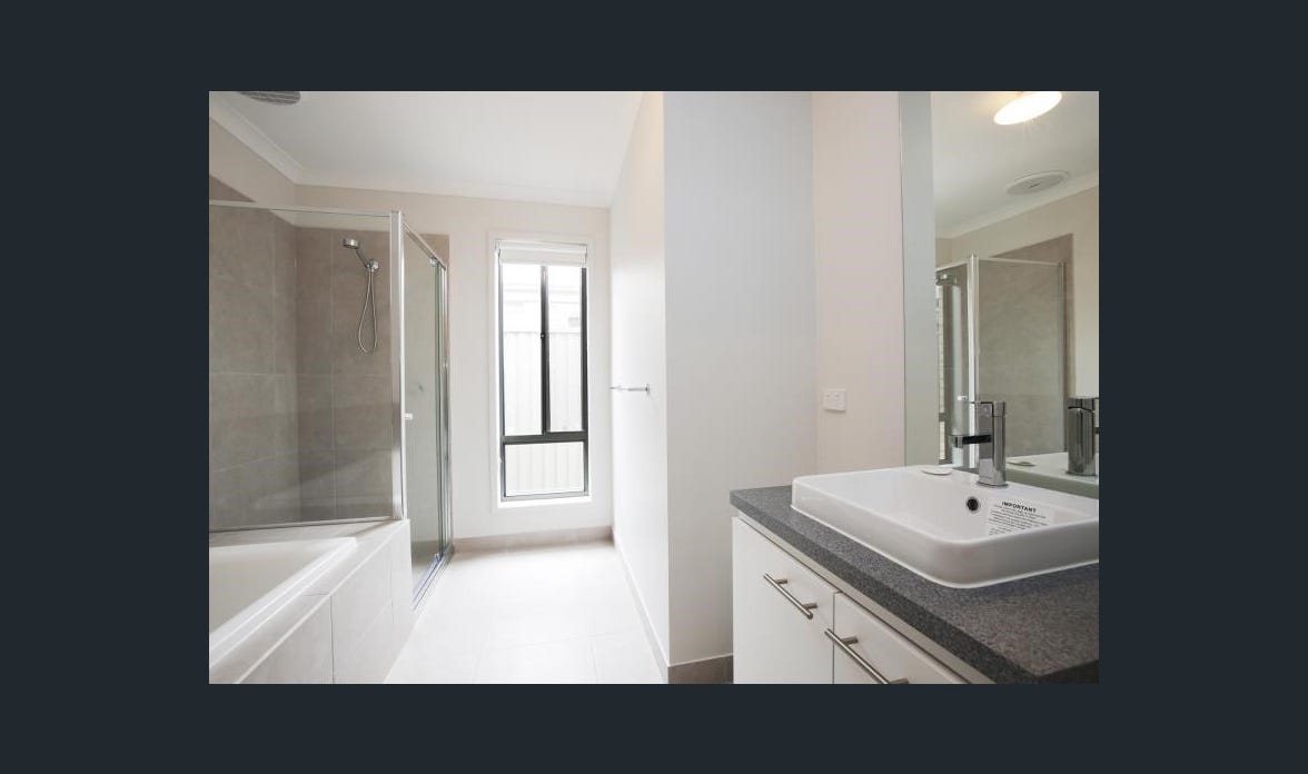 Accessible SIL Accommodation with Three Vacant Rooms in Sunflower Way, Lara VIC — Home image 7