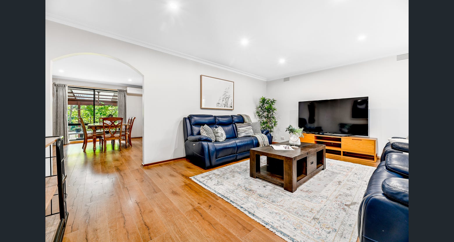 Ultra Spacious NDIS SIL, STA & MTA Accommodation in Wheelers Hill — Home image 2