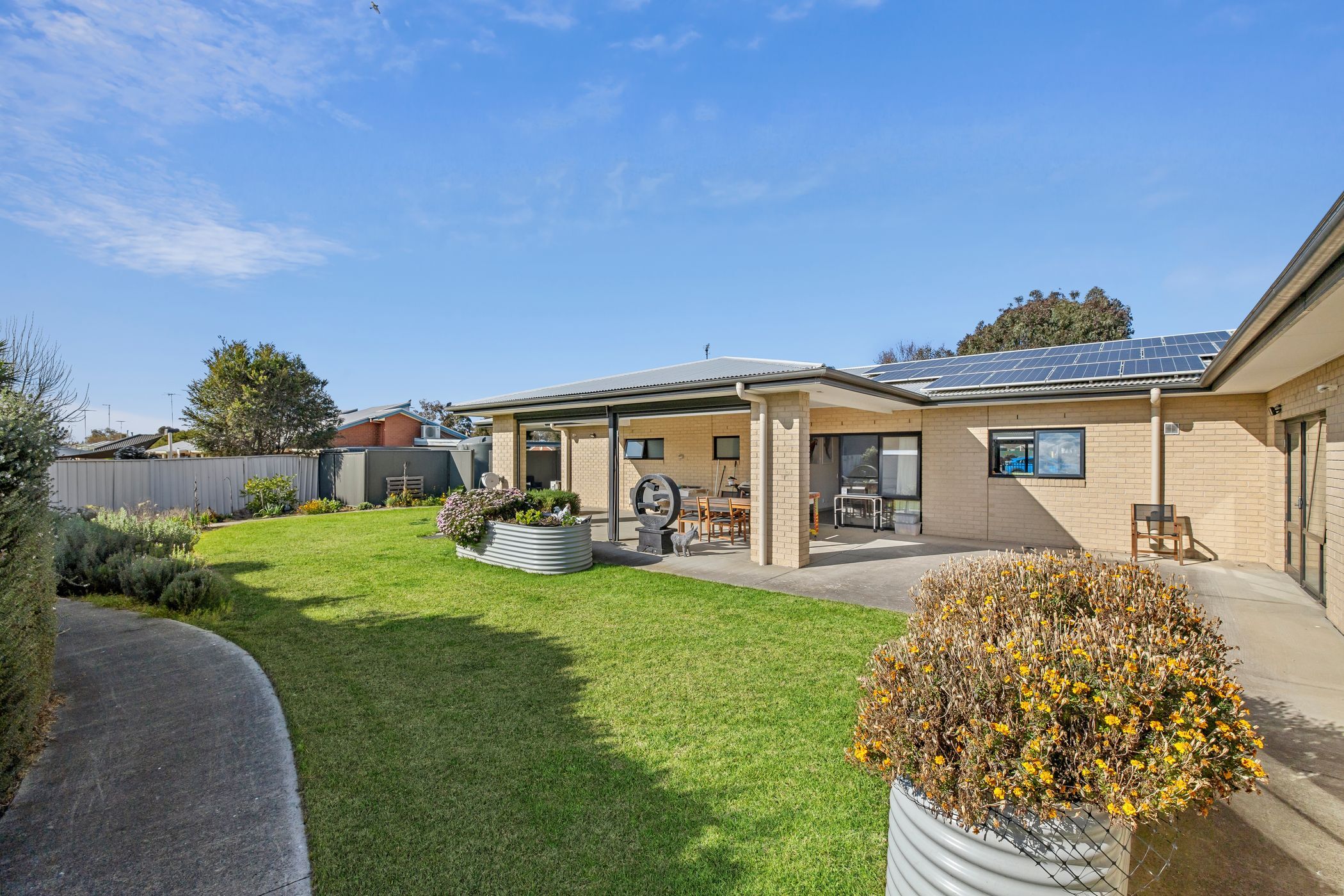 Lovely home with a spacious and shaded backyard in Grovedale