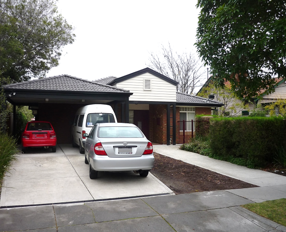 Bayside lifestyle in the heart of Bentleigh in Bentleigh