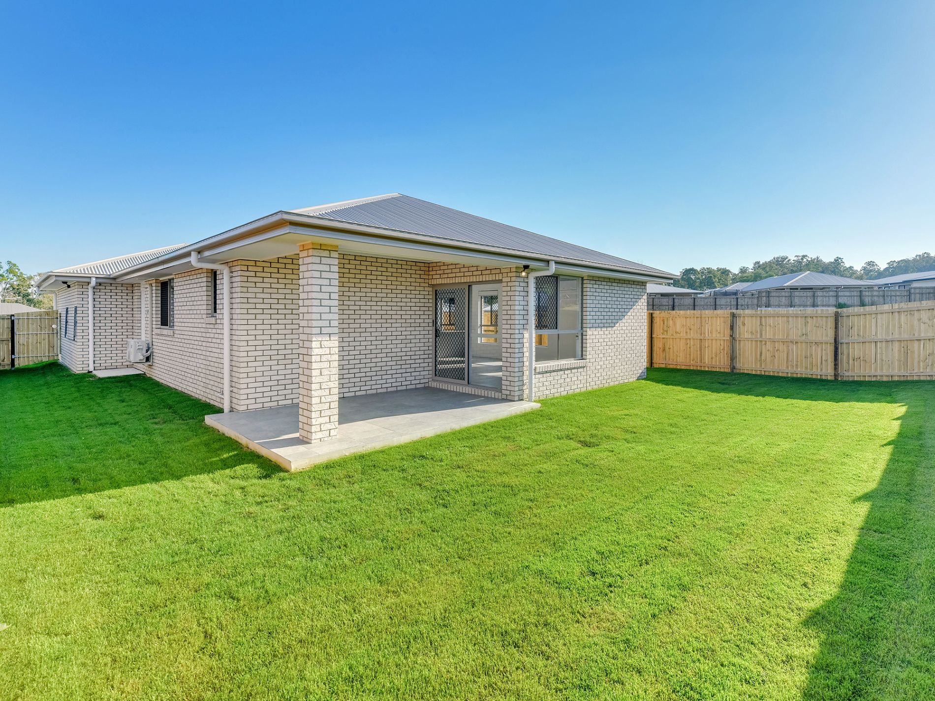 2 SDA (Improved Liv.) + Guest Room or OOA. Available Now in Gleneagle — Home image 8