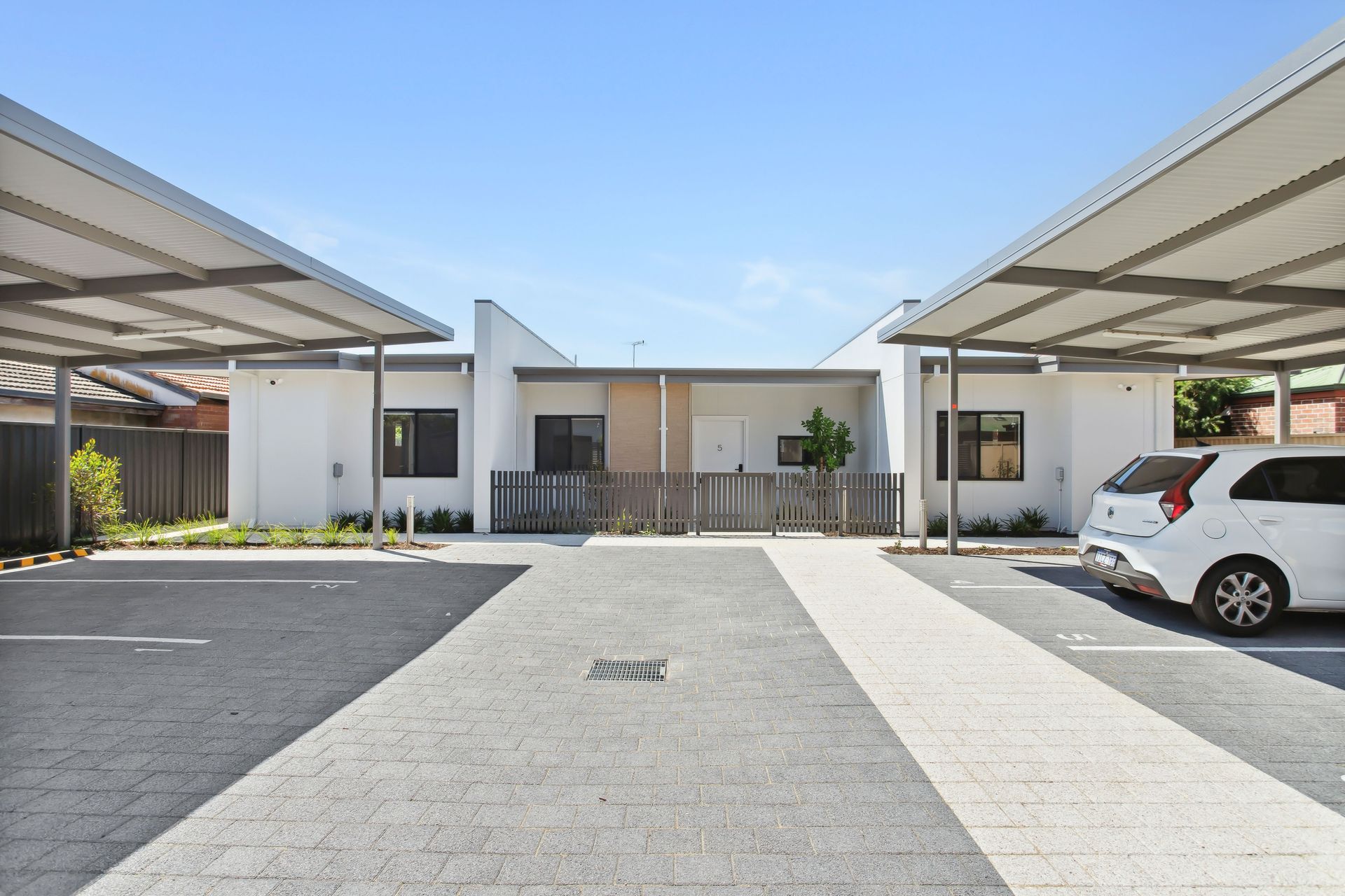 1×1 & 2×2 Accessible Villas – Midland — Home image 5