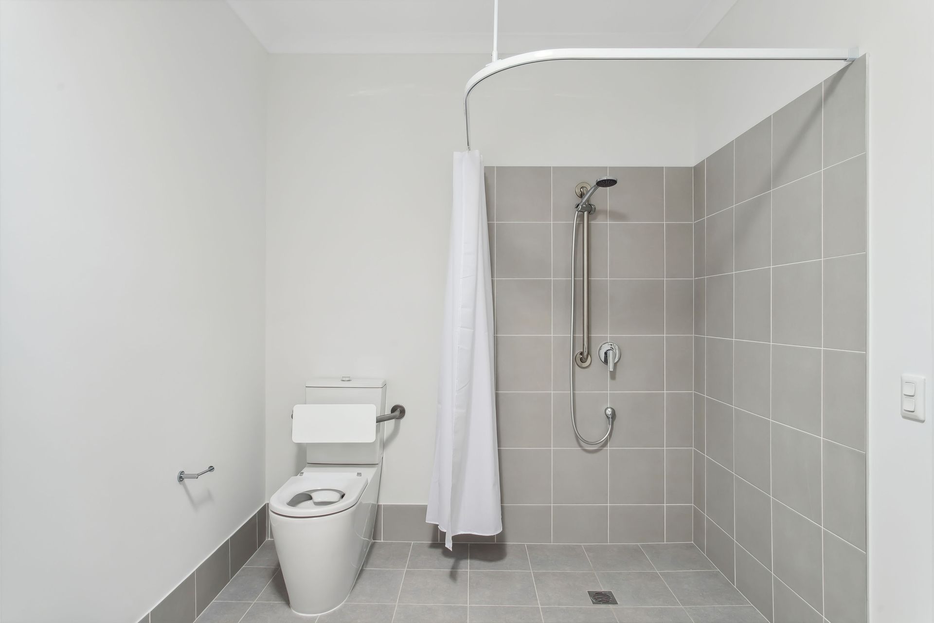 1×1 & 2×2 Accessible Villas – Midland — Home image 18