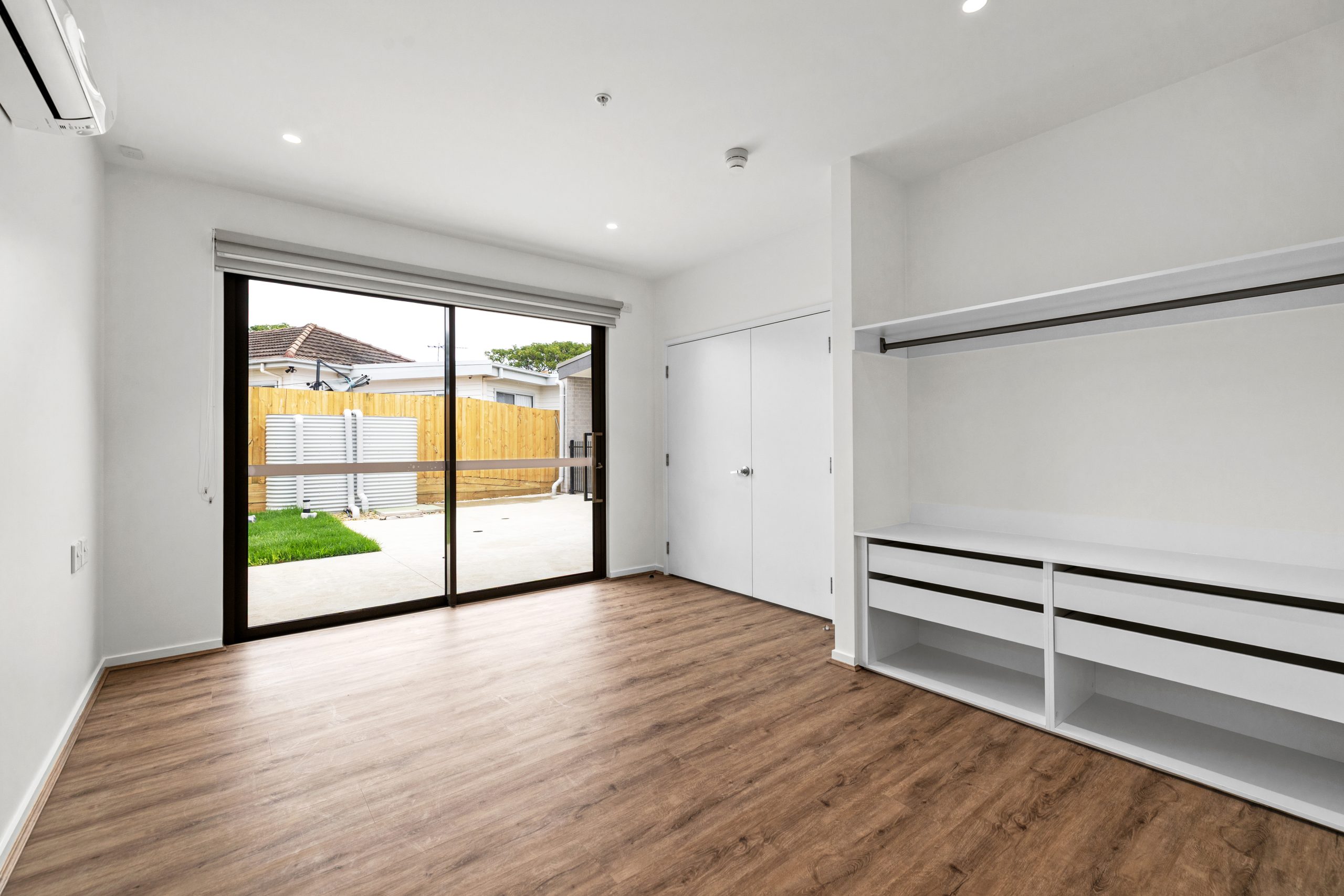 The Crescent, Rosebud — Home image 7