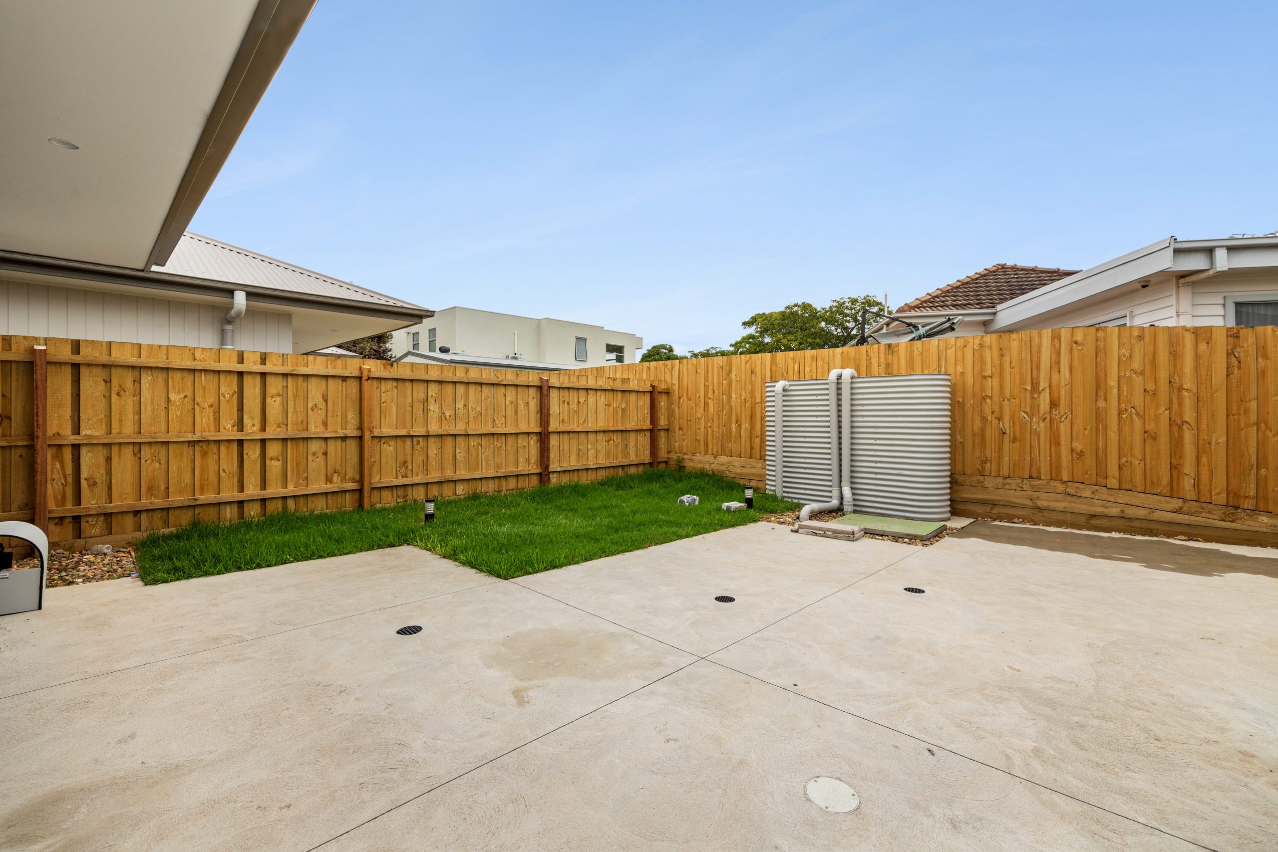 The Crescent, Rosebud — Home image 8