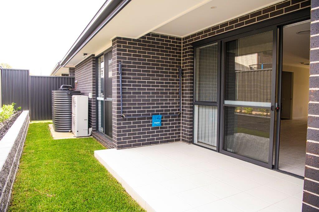Robust Housing - Available now! — Home image 2