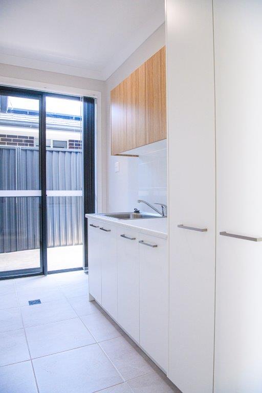 Robust Housing - Available now! — Home image 4