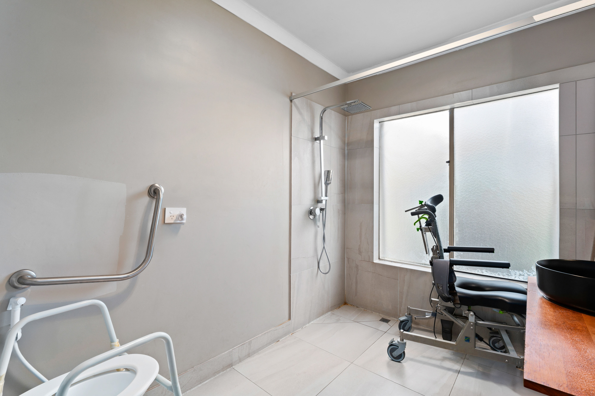LOW OCCUPANCY DISABILITY ACCCOMMODATION close to amenities — Home image 4