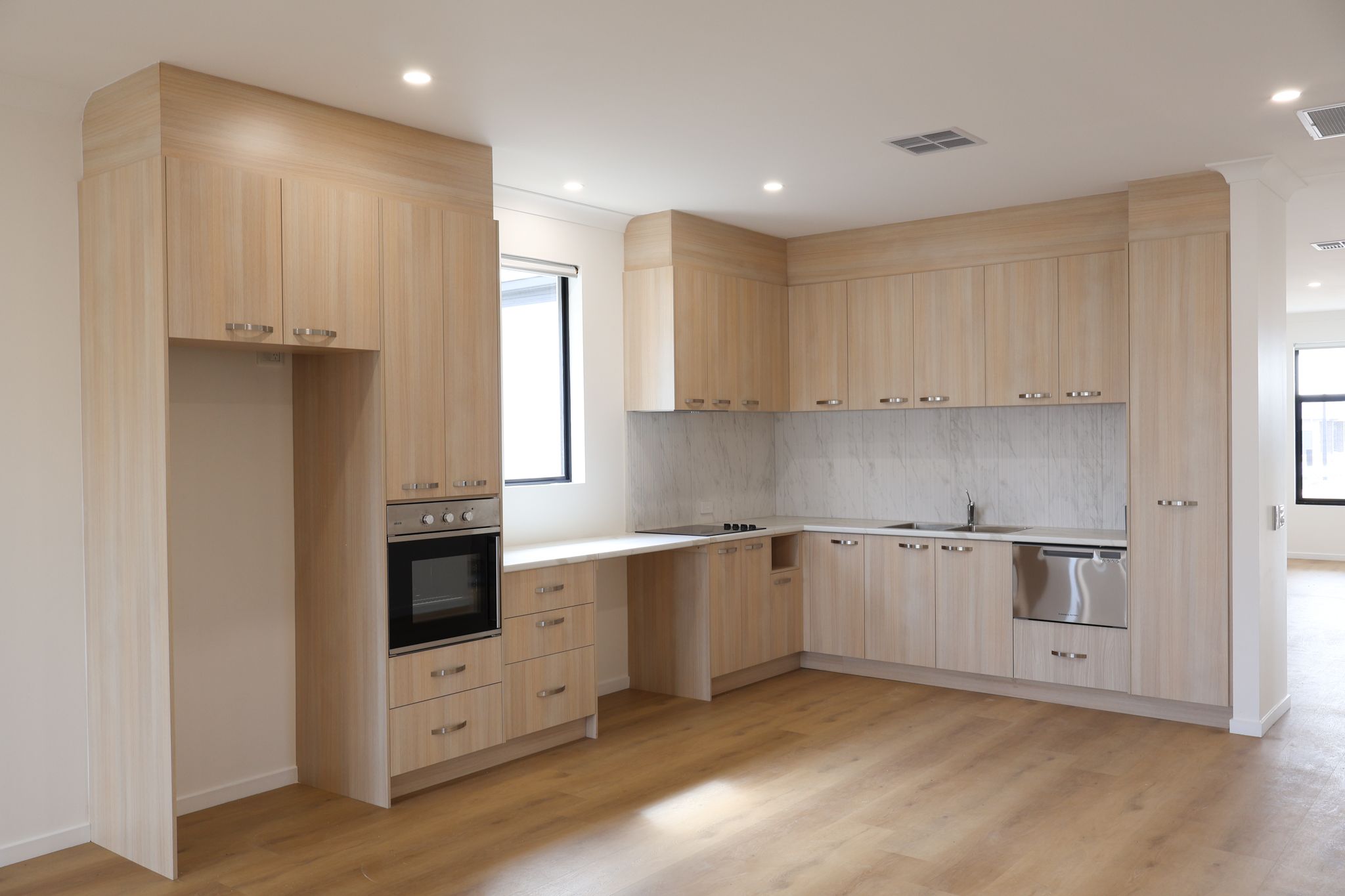 Riverlea Park, SA - Brand New 2 tenant home with Separate Lounge Rooms — Home image 5