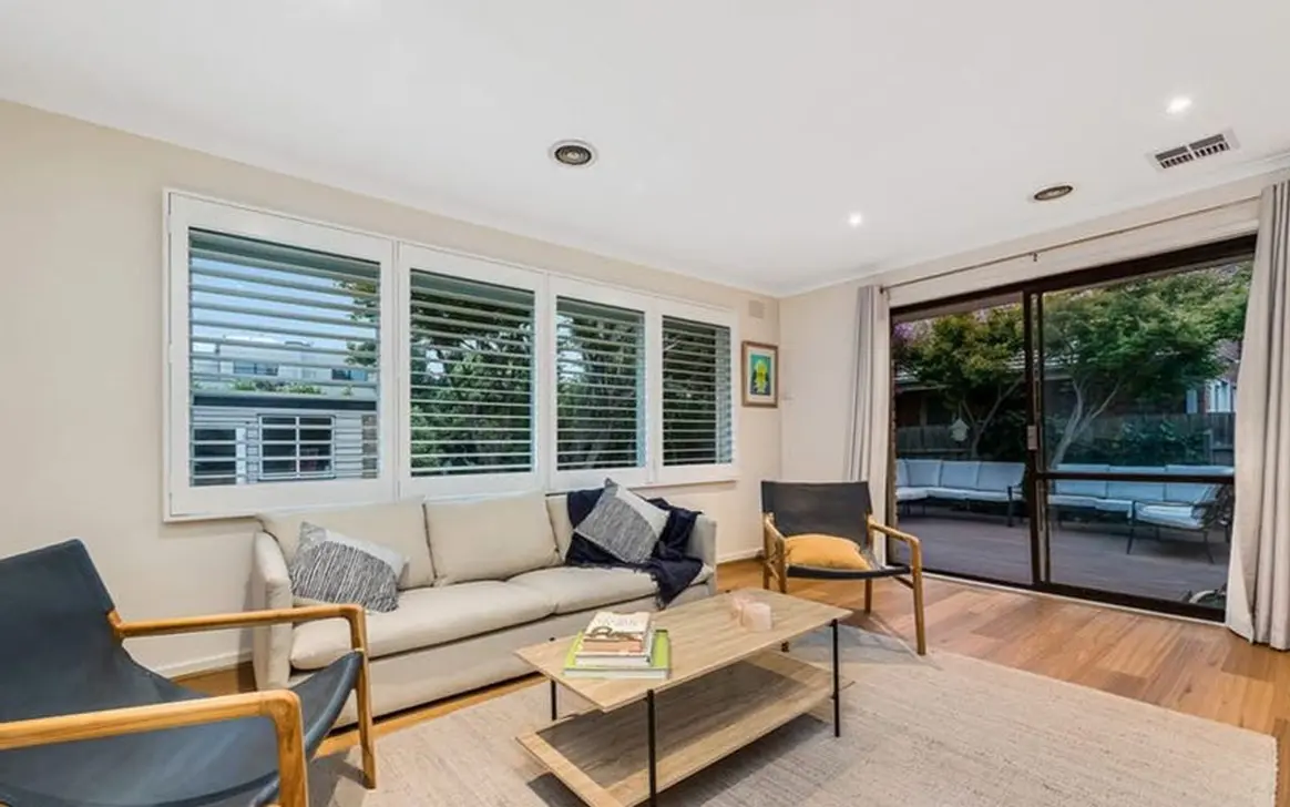 Elegant and Expansive SIL Home in Caulfield — Home image 7