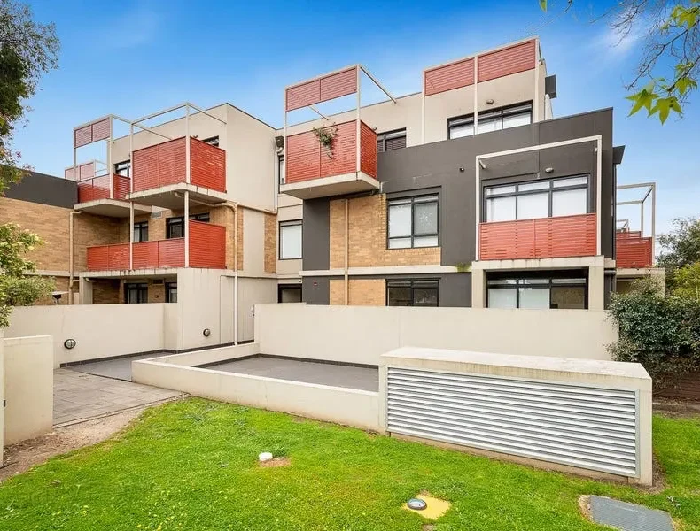 Accessible Accommodation In Elsternwick - Available Now for STR/MTA in Elsternwick