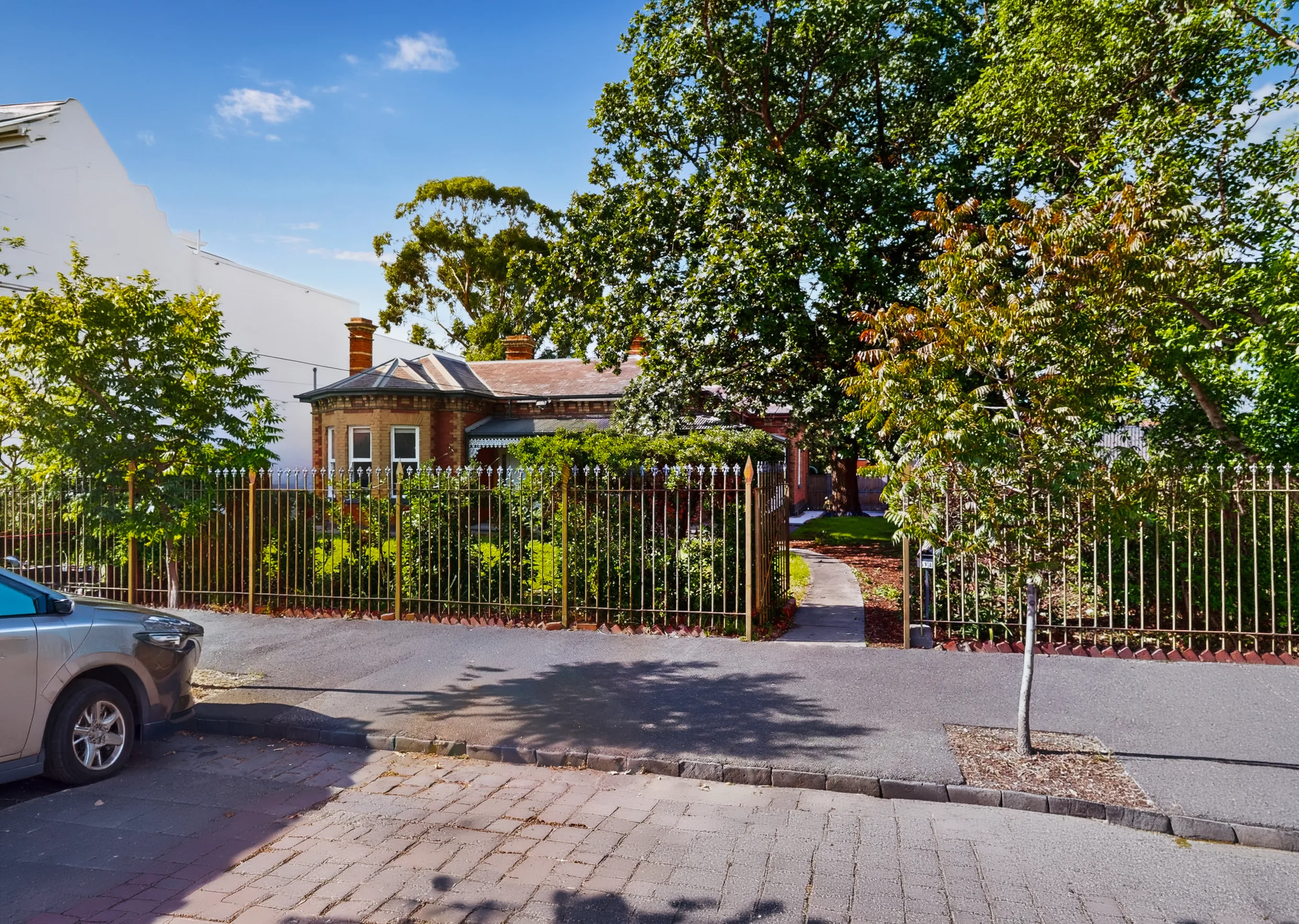 Beautiful SIL Home in Clifton Hill in Clifton Hill