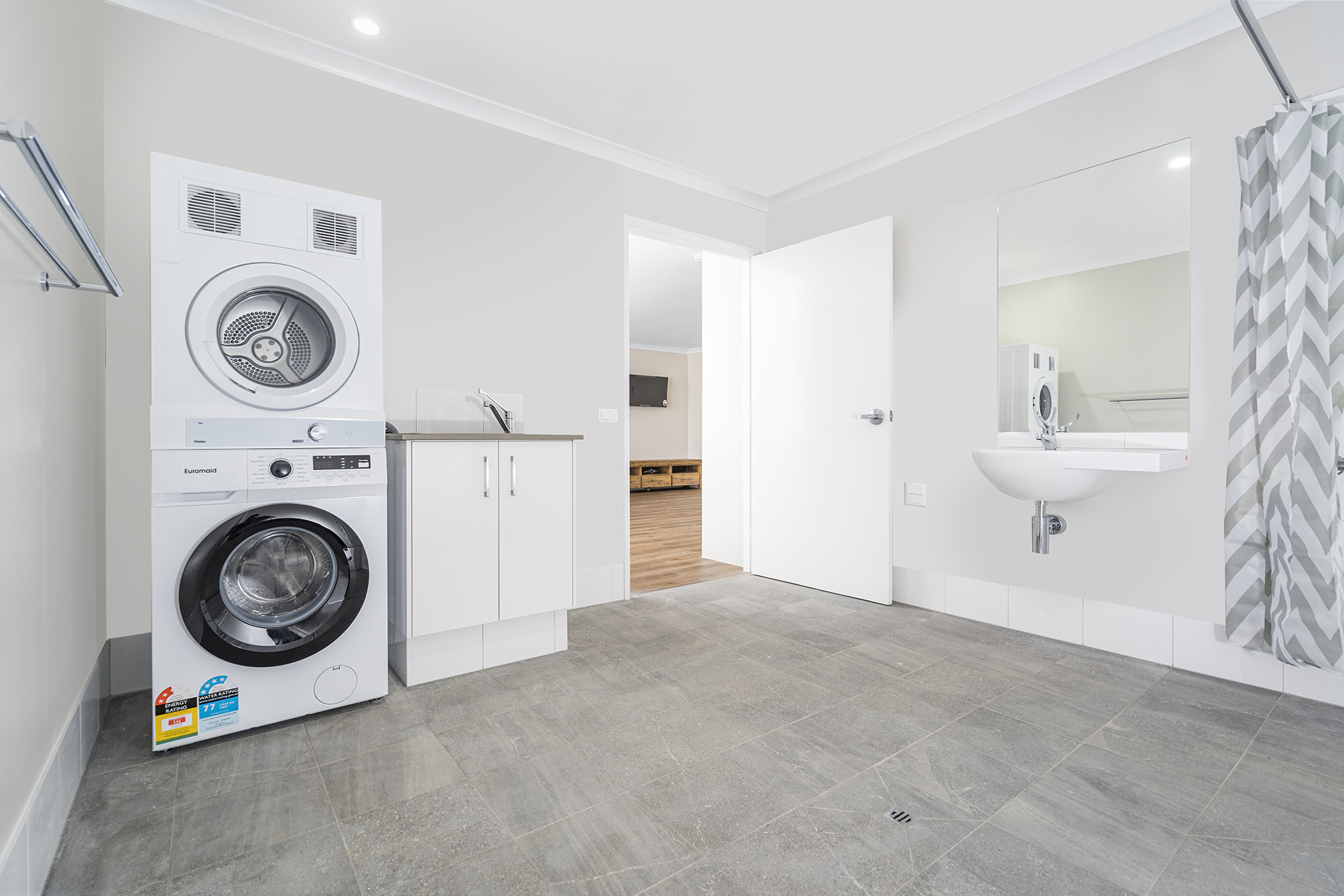Enjoy tranquility and convenience of your new home in Geraldton — Home image 18