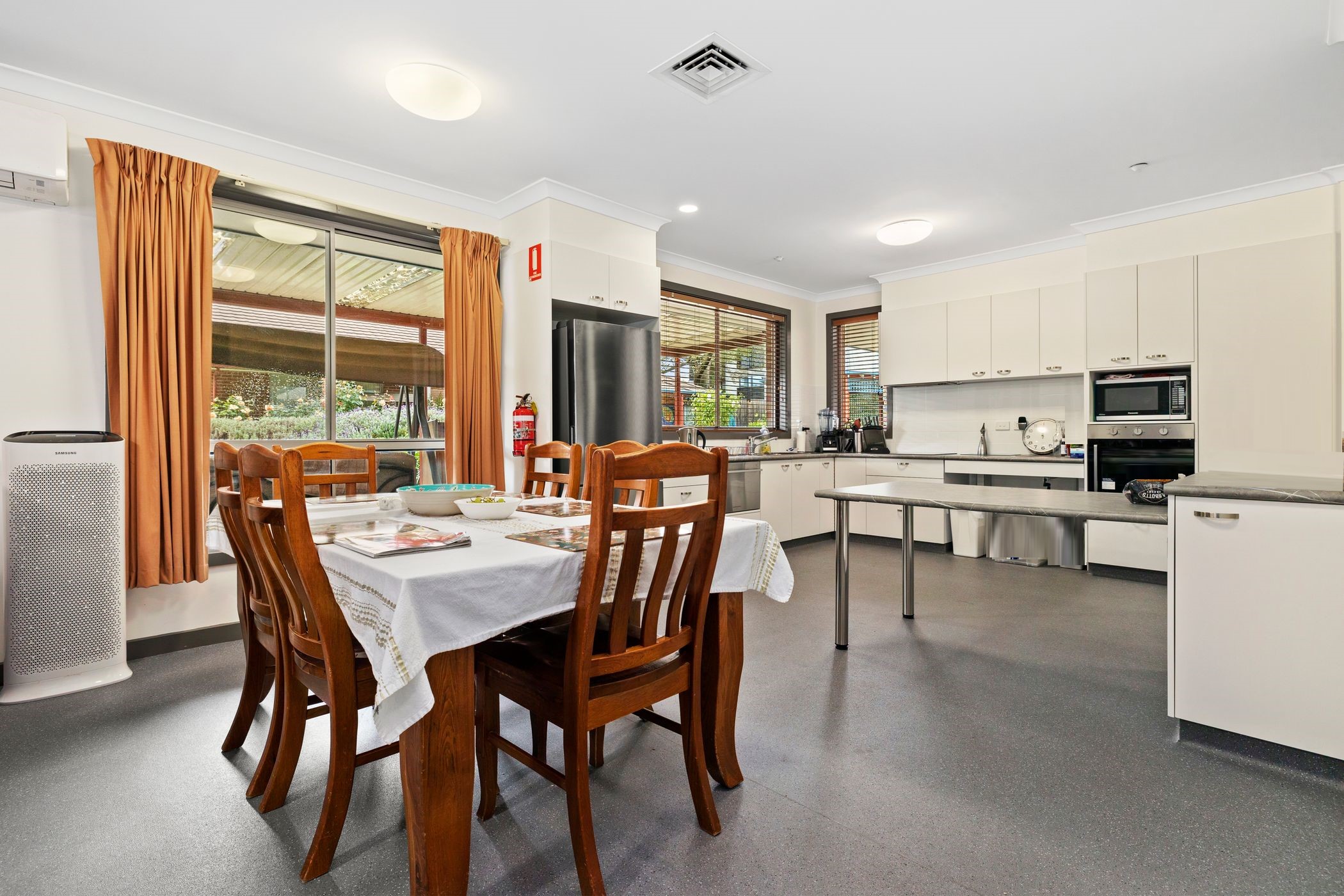Spacious and welcoming with a 'family feel' — Home image 6