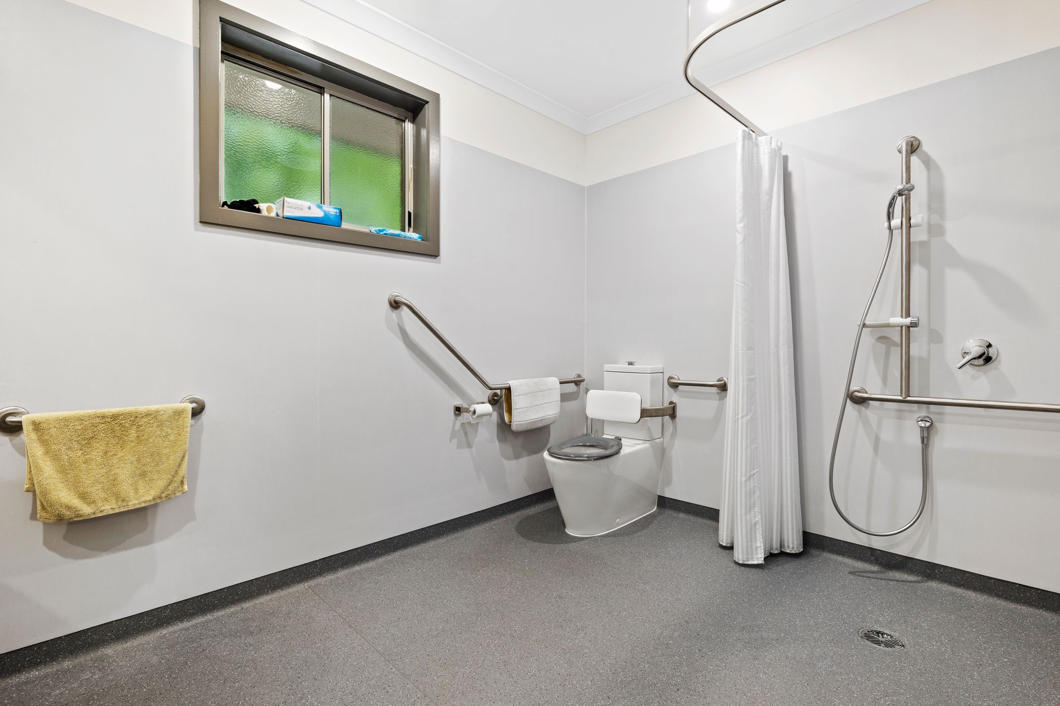Spacious and welcoming with a 'family feel' — Home image 9