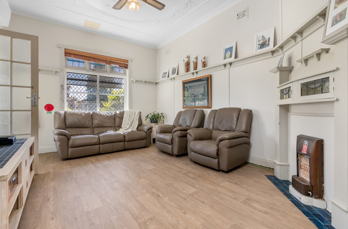 Merewether – Charming Accessible Home in Prime Location! — Home image 4