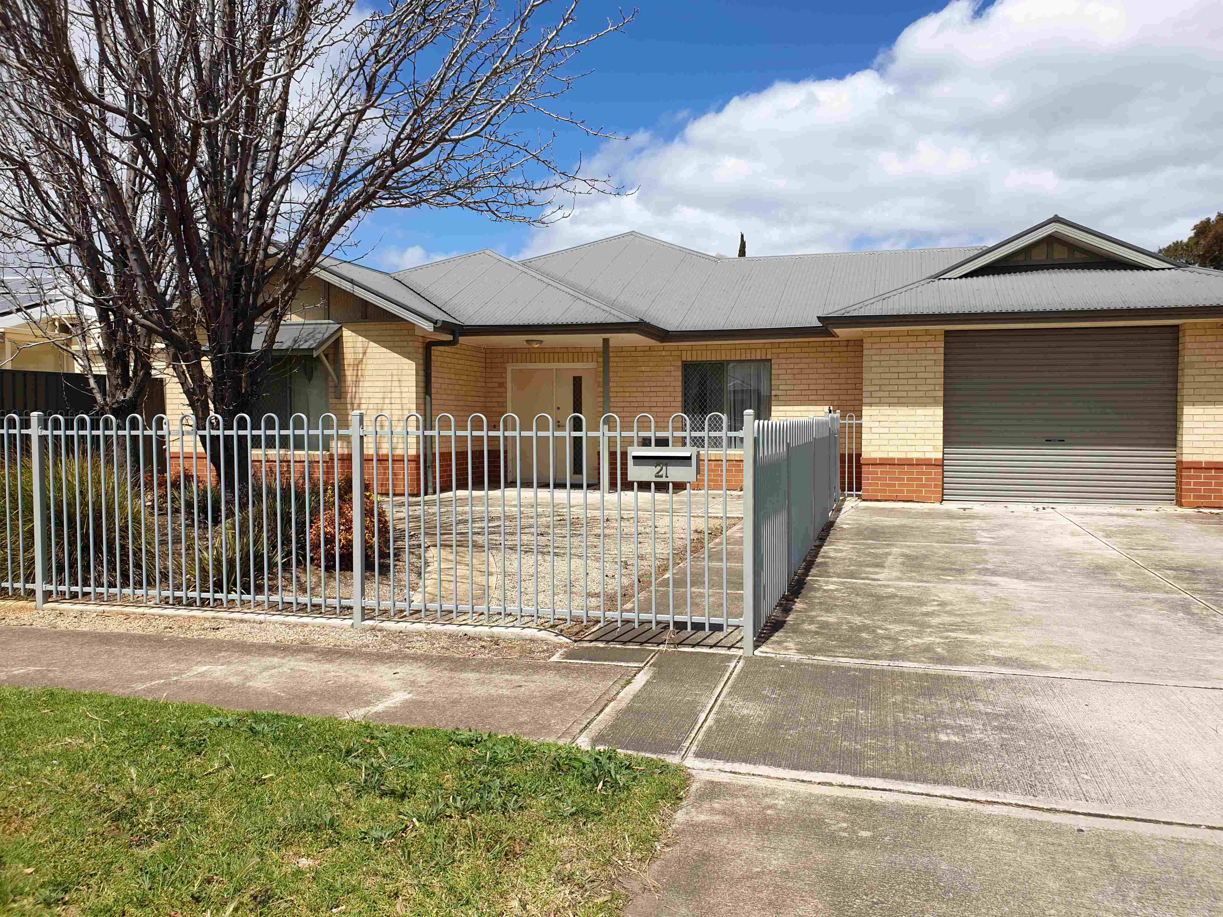 Findon - one bedroom available - shared accommodation - High Physical Support in Findon