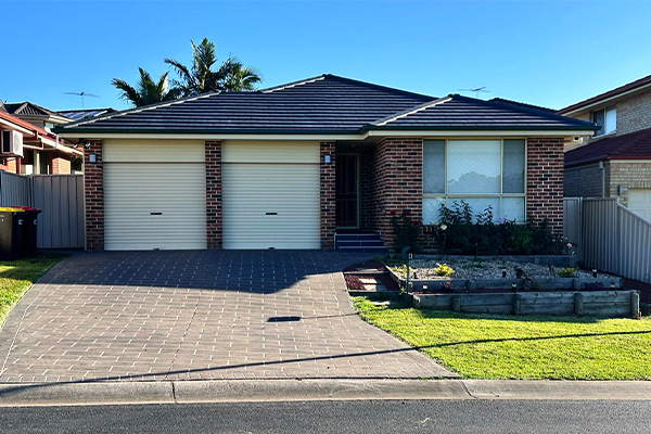 Spacious 4-Bedroom SIL Home Southwest Sydney Prestons Male vacancy — Home image 3