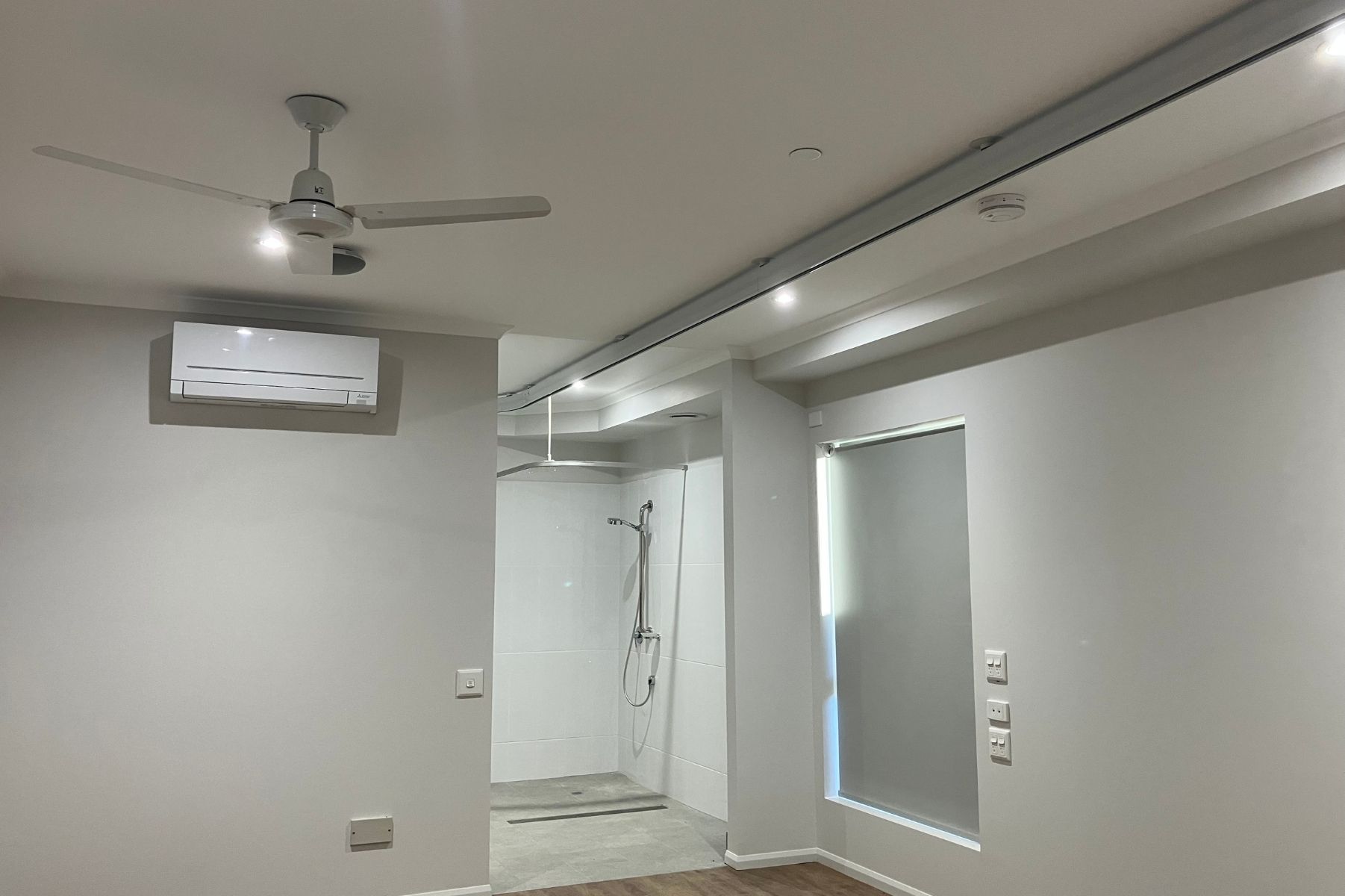 Accommodation in Berserker QLD — Home image 5