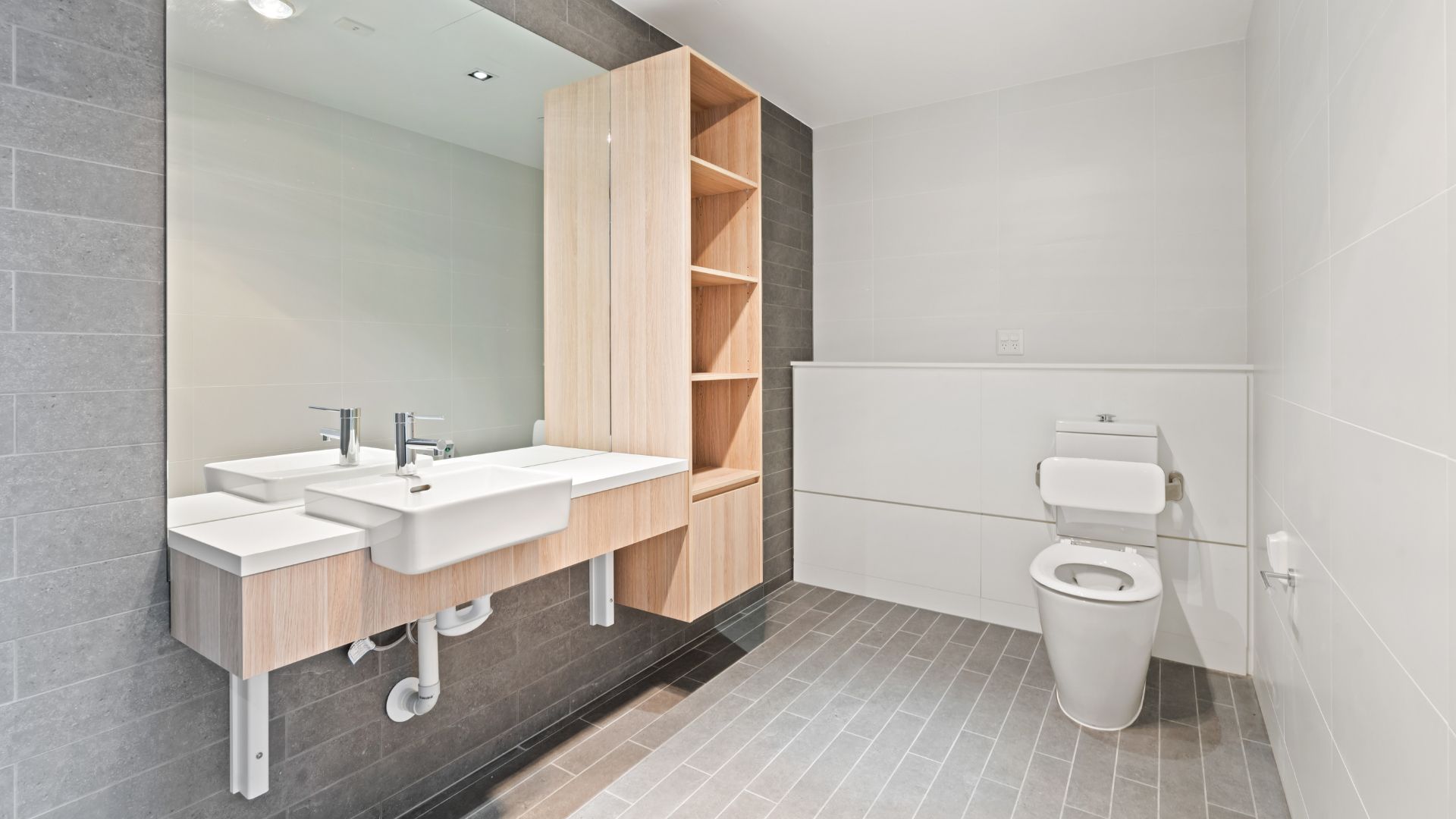 Norwood Green, Norwood — Home image 7