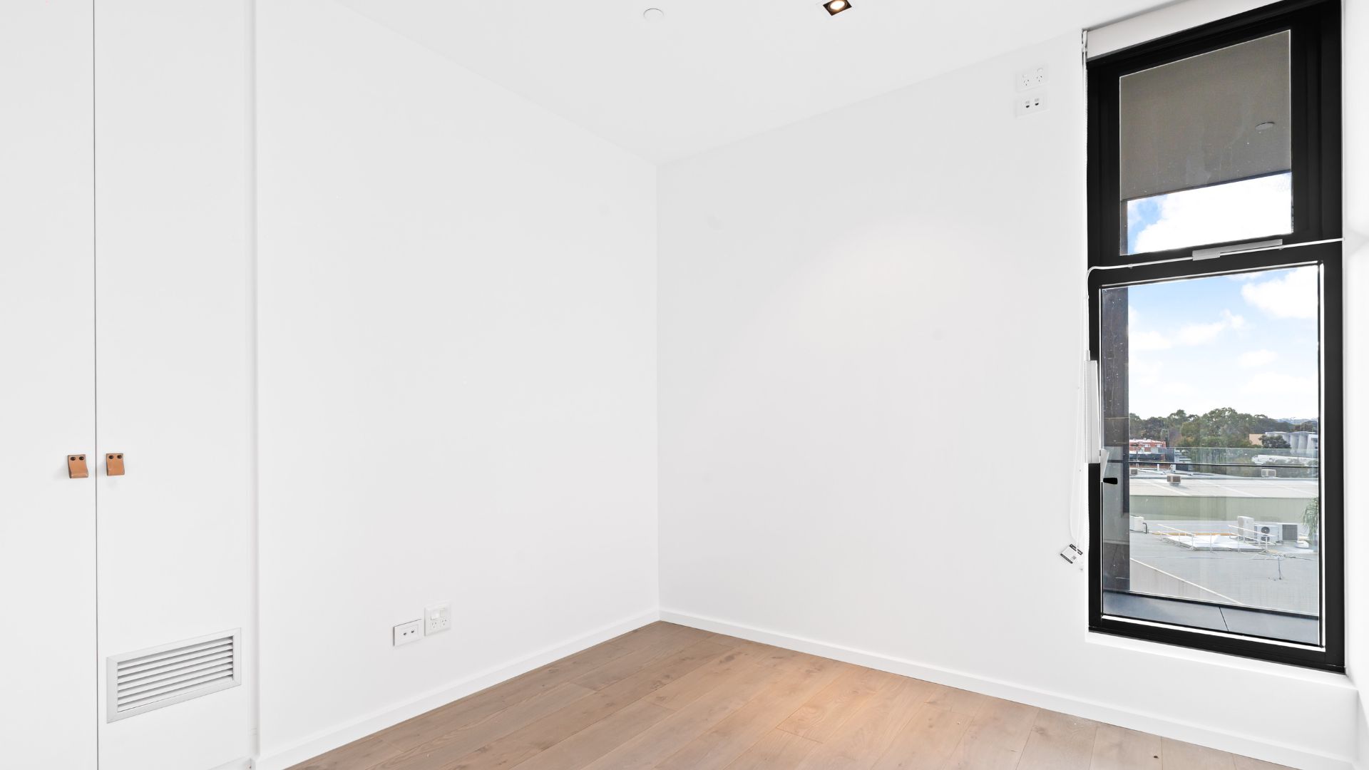 Norwood Green, Norwood — Home image 11