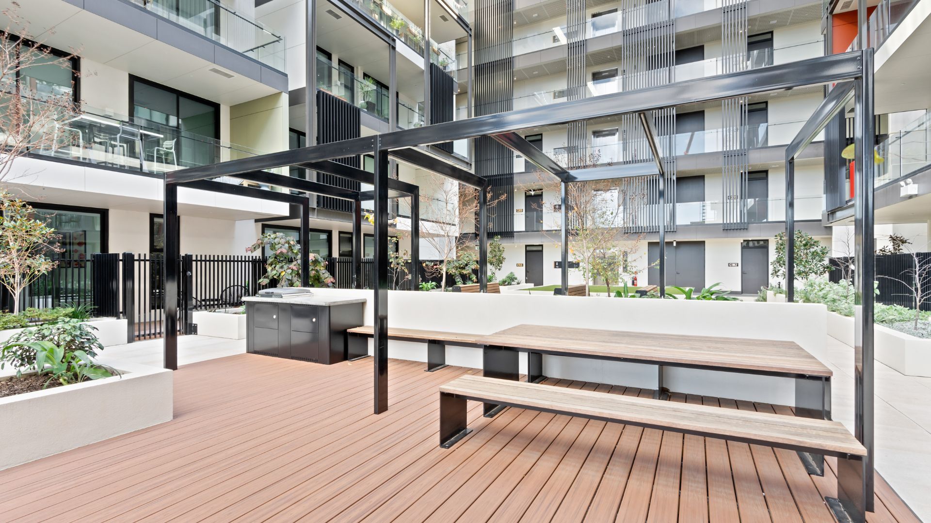 Norwood Green, Norwood — Home image 13
