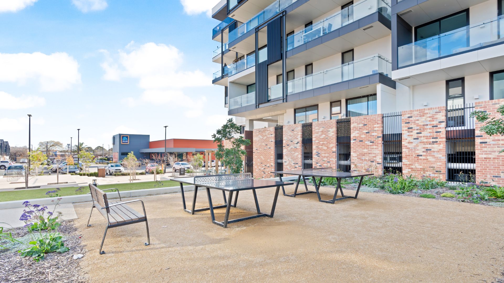 Norwood Green, Norwood — Home image 19
