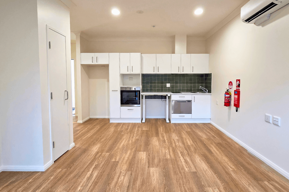 Five private villas available now in Mayfield — Home image 2