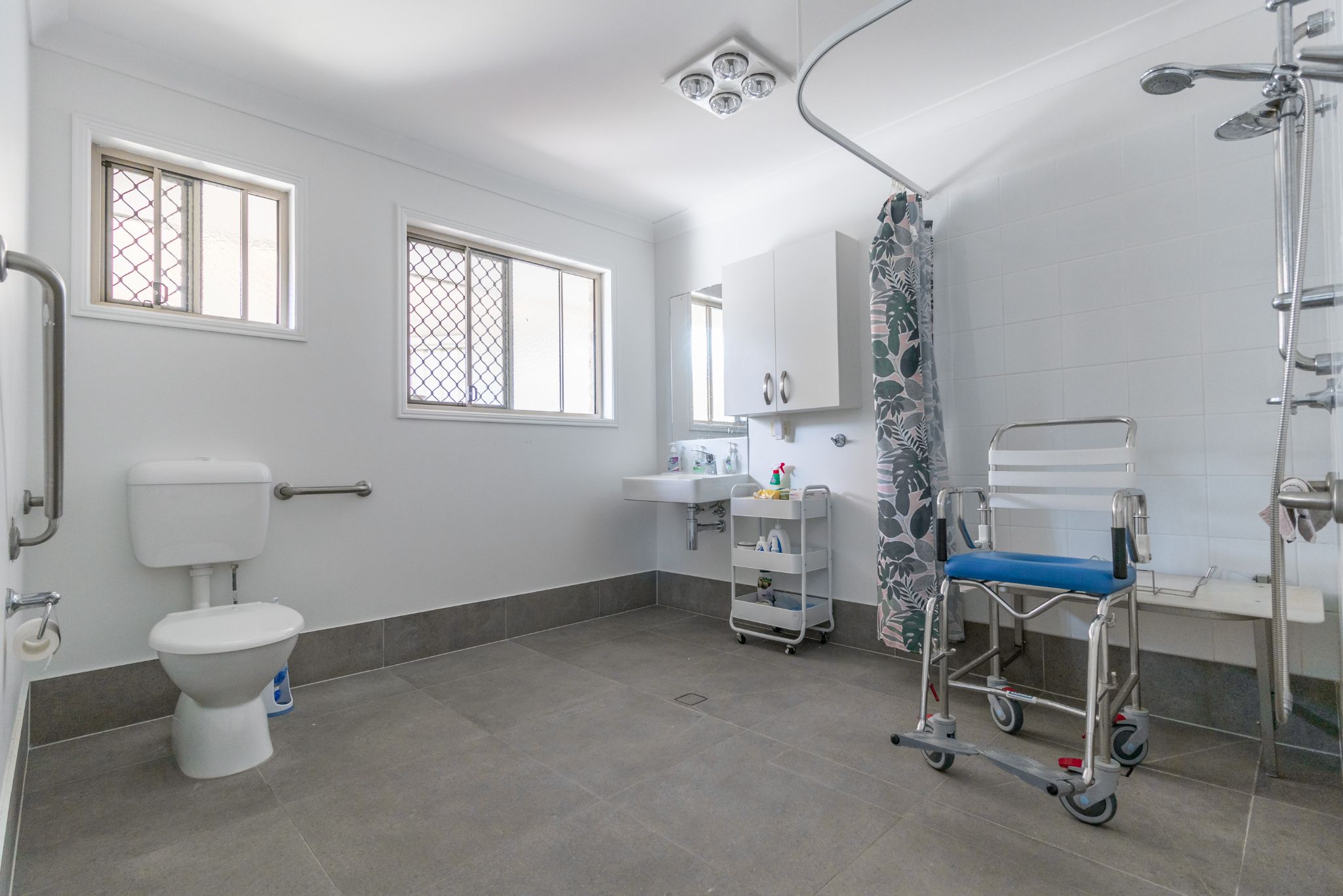 Male Only HPS House — Home image 4