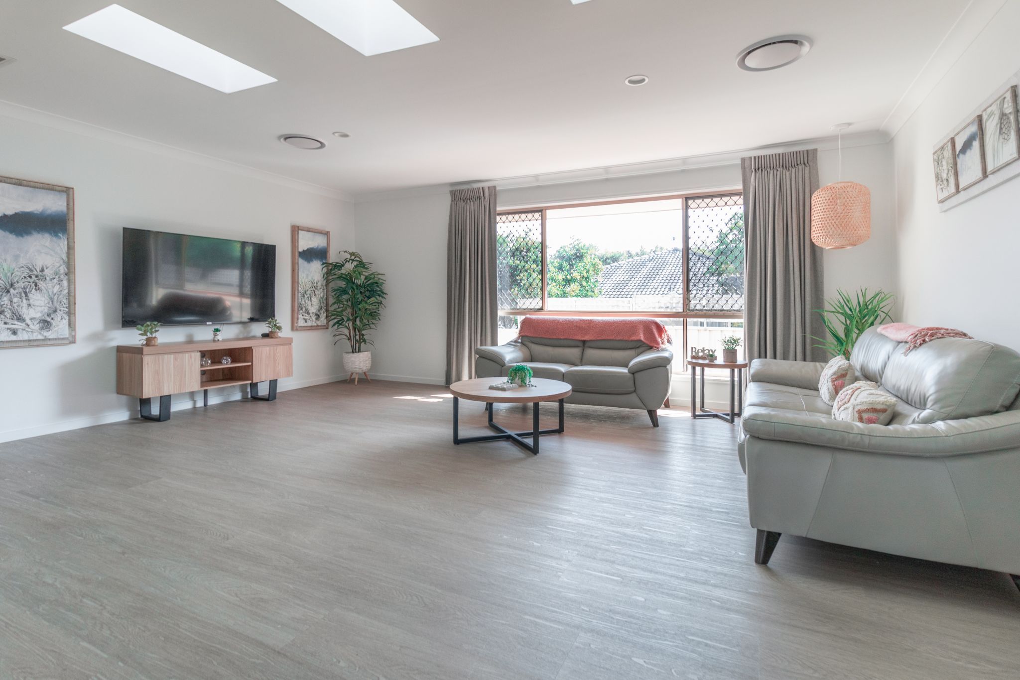Male Only HPS House — Home image 7