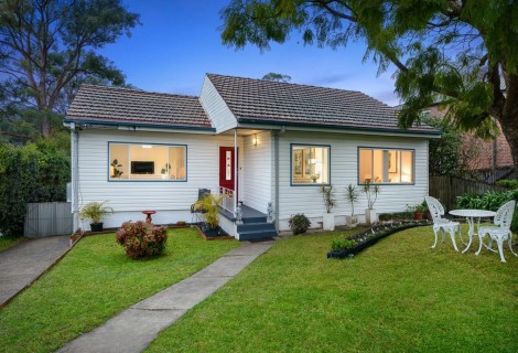 Wahroonga in Wahroonga