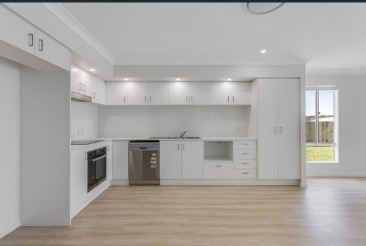 MERINGANDAN WEST, TOOWOOMBA QLD - IMPROVED LIVEABILITY HOUSE — Home image 9
