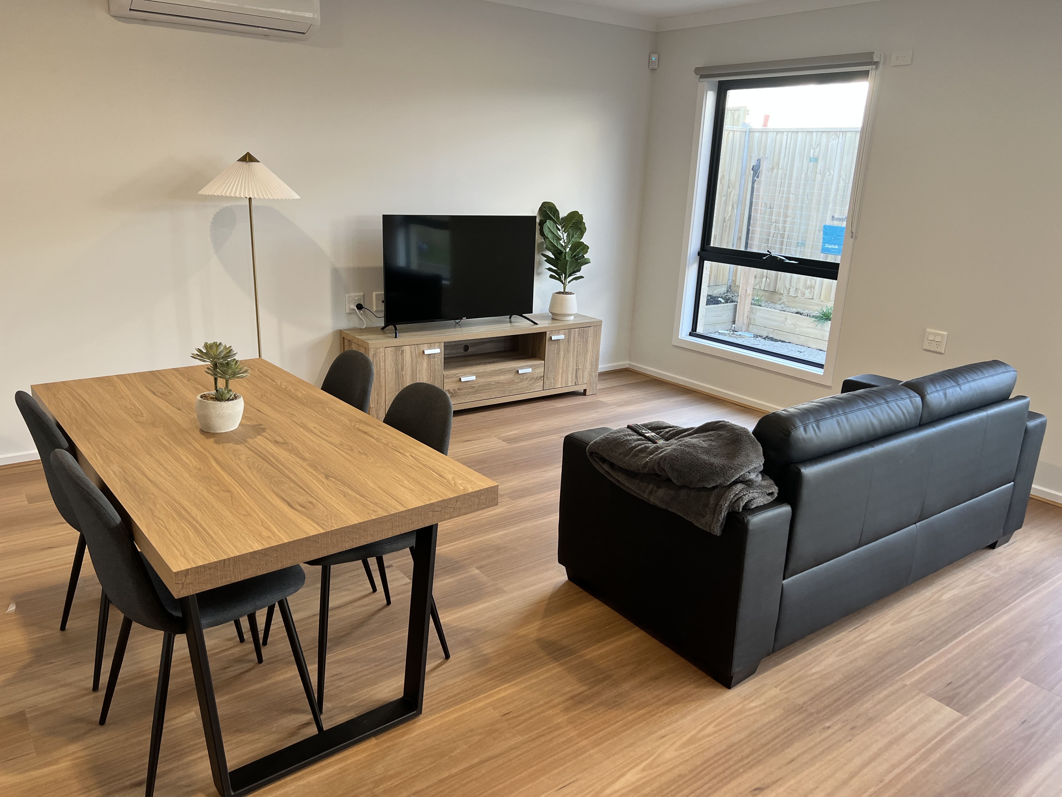 Where Nature Meets Culture - High-Quality 2+OOA HPS SDA Home in Officer — Home image 2