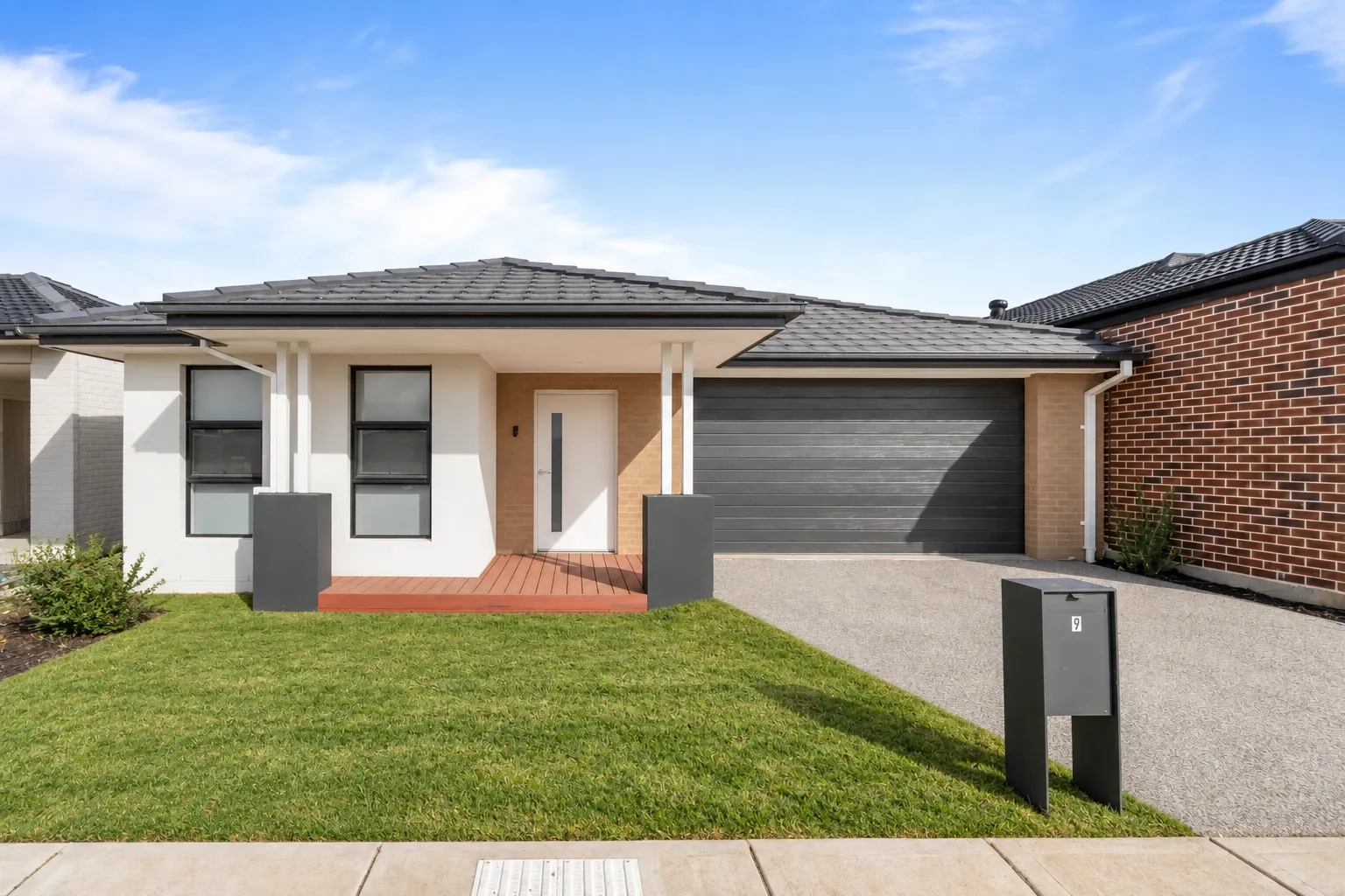 Wyndham Vale 9 | High Physical Support 2-Residents in Wyndham Vale