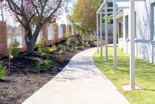 Privacy and independence in Frankston North property in Frankston North